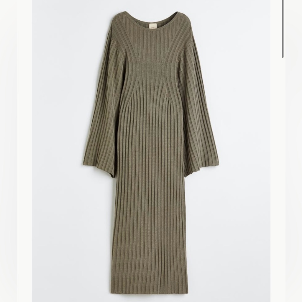 Iso! Iso!! Hm Silk-Blend Rib-Knit Dress